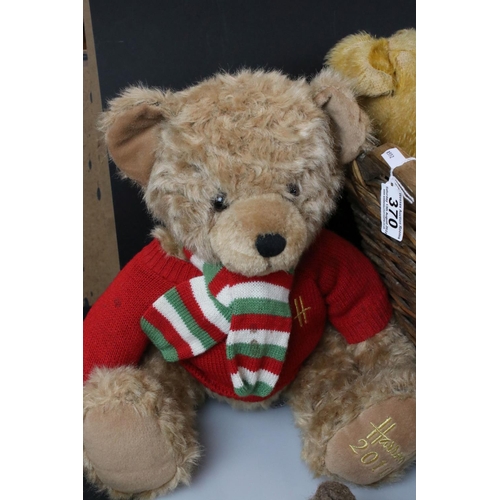 370 - A small collection of collectable teddy bears to include Steiff and Hamley's examples.