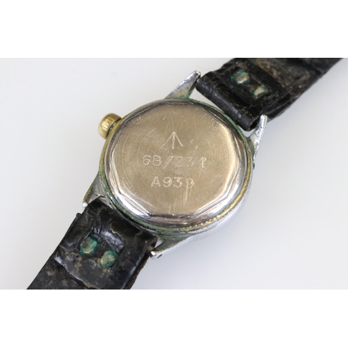 189 - WW2 RAF issue Waltham military watch 6B/234 A939 with crows foot