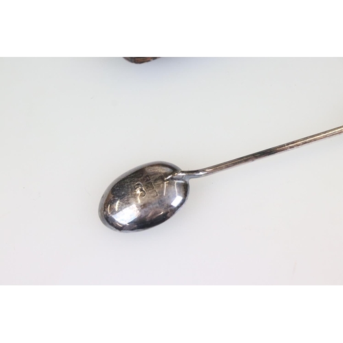 251 - A collection of six fully hallmarked sterling silver coffee bean spoons within original fitted case.