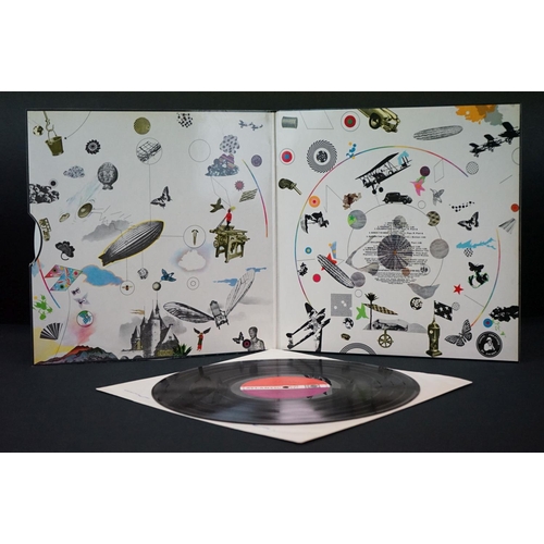 50 - Vinyl - Led Zeppelin III on Atlantic 2401002 first press with plum Atlantic labels, Peter Grant cred... 