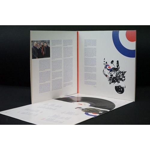 58 - Vinyl - 13 The Who and related LP's featuring reissues and private pressings including BBC Sessions,... 