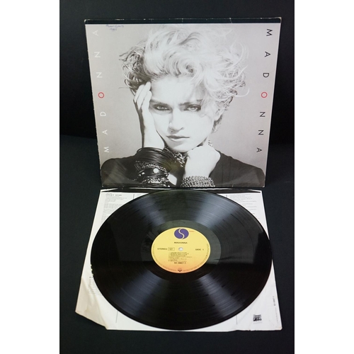 68 - Vinyl - 4 Madonna LP's to include Tokyo 1987 (PARA290LP) Ex-/Ex, The Universal 1985 Radio Broadcast ... 