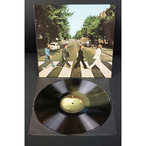 102 - Vinyl - 14 Beatles LP's featuring 11 reissues to include For Sale, Abbey Road, Rubber Soul, Help!, S... 