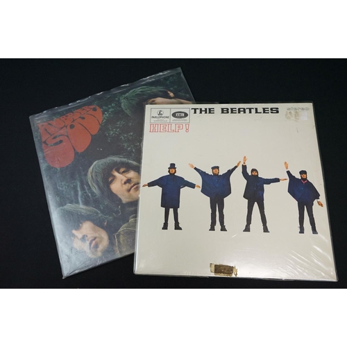 105 - Vinyl - The Beatles Vinyl Collection by DeAgostini all 23 LP's and booklets.  Vinyl still sealed.