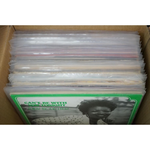 107 - Vinyl - Over 60 female artist LP's including Dina Carroll, Gloria Estefan, Joan Armatrading, Donna S... 