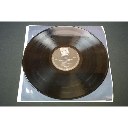 694 - Vinyl - Five Echo and the Bunnymen original pressing LPs to include Crocodiles KODE1 vg/vg++ plus pr... 