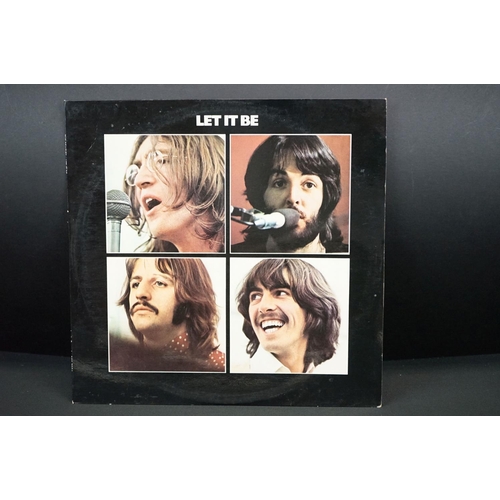 12 - Vinyl - The Beatles Let It Be Box Set Apple PXS1 with book and LP, no poster. red apple to rear of L... 