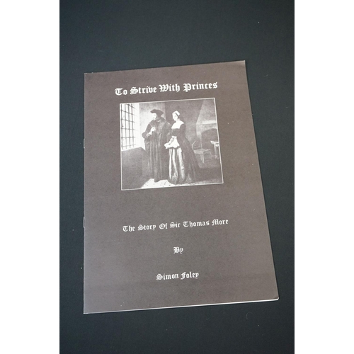 33 - Vinyl - Simon Foley To Strive With Princes - The Story Of Sir Thomas More.  UK 1st pressing on Look ... 