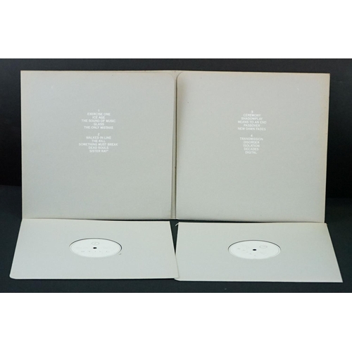 698 - Vinyl - Joy Division - 2 Original UK albums + 4 Original UK 12” singles, to include: Closer (1980, U... 