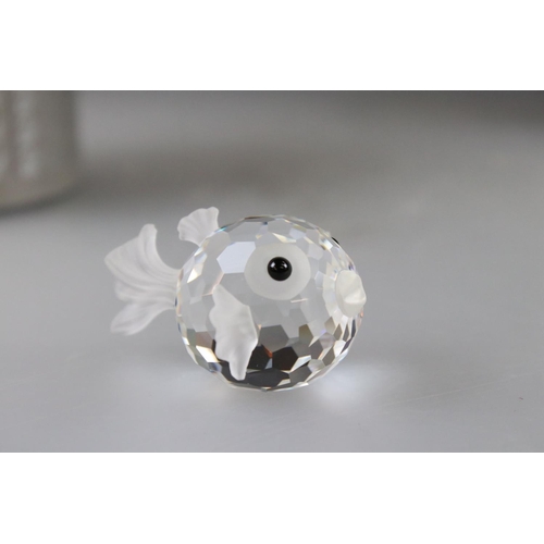17 - Five Boxed Swarovski Crystal Animals including Dragonfly 7615 000 004, Butterfly 7483 000 001, Lion ... 