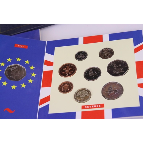 173 - A collection of Ten British uncirculated coin year sets to include 1992, 1993, 1994, 1995, 1996, 199... 