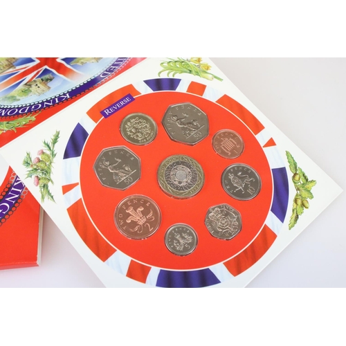 173 - A collection of Ten British uncirculated coin year sets to include 1992, 1993, 1994, 1995, 1996, 199... 