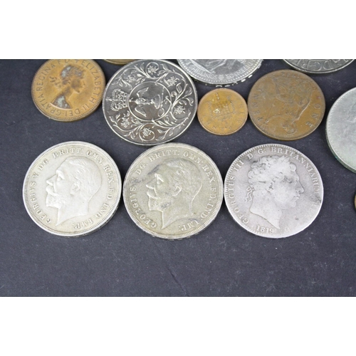 96 - A small collection of British pre decimal and commemorative coins to include Queen Victoria and King... 