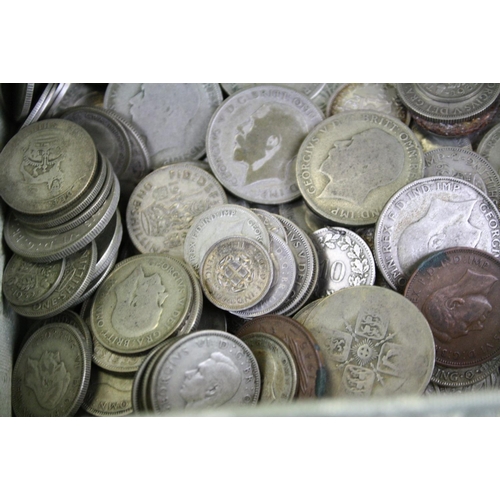 138 - A good collection of British pre 1947 silver coins together with a collection of commemorative and f... 