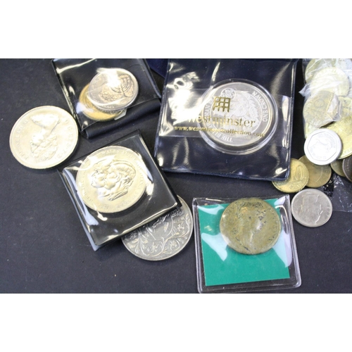 138 - A good collection of British pre 1947 silver coins together with a collection of commemorative and f... 