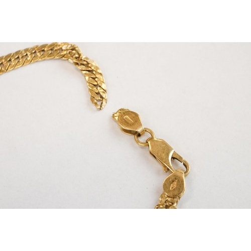 101 - 18ct yellow gold bracelet (af)