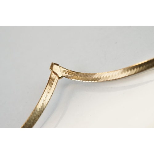 117 - 9ct yellow gold wishbone shaped necklace, bolt ring clasp, length approx 46cm