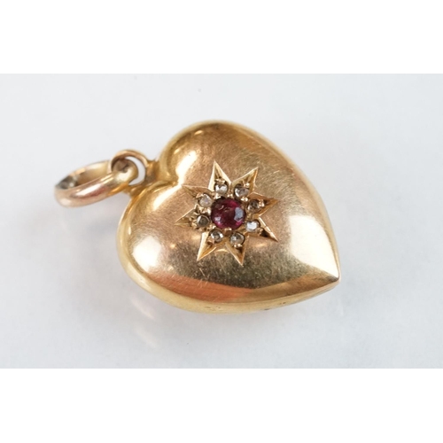 120 - Late Victorian paste and diamond 15ct yellow gold heart shaped pendant, star shaped diamond and past... 