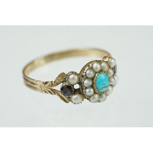 343 - Early 19th century turquoise, seed pearl, garnet and yellow metal cluster ring, oval cabochon cut tu... 