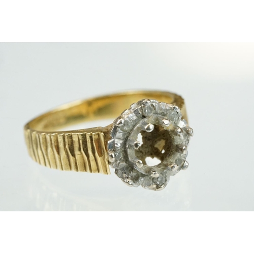 358 - 18ct yellow and white gold ring mount, stones missing