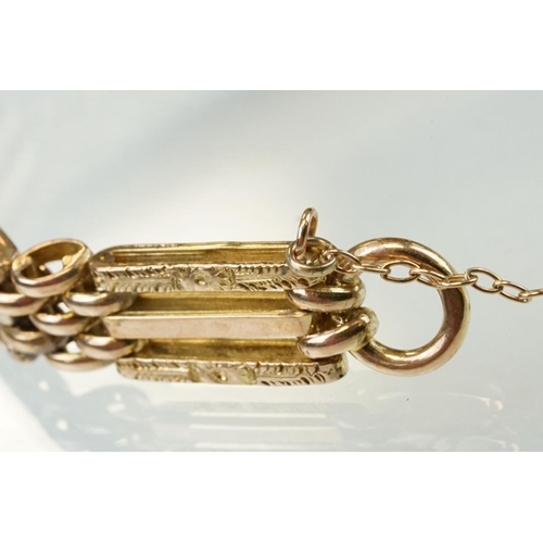 47 - 9ct yellow gold gate link bracelet, heart shaped padlock clasp with foliate scroll decoration, the l... 