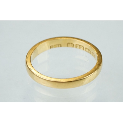 139 - Late Victorian 22ct yellow gold wedding band, hallmarked 1899, width approx 2.5mm, ring size L