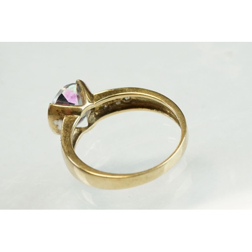 193 - Diamond 9ct yellow gold ring, twenty-three round brilliant cut diamonds, pavé set, tapered shoulders... 