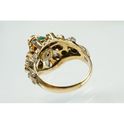 199 - Indian multigem set 18ct yellow gold ring, the head of conical ogee form set with sapphire, emerald,... 