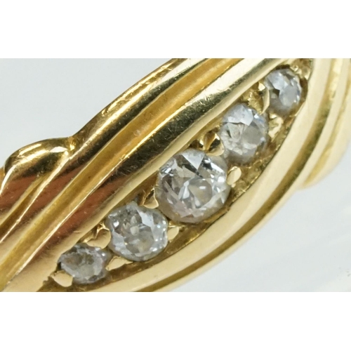 363 - Late 19th century / early 20th century diamond five stone unmarked yellow gold ring, five small grad... 