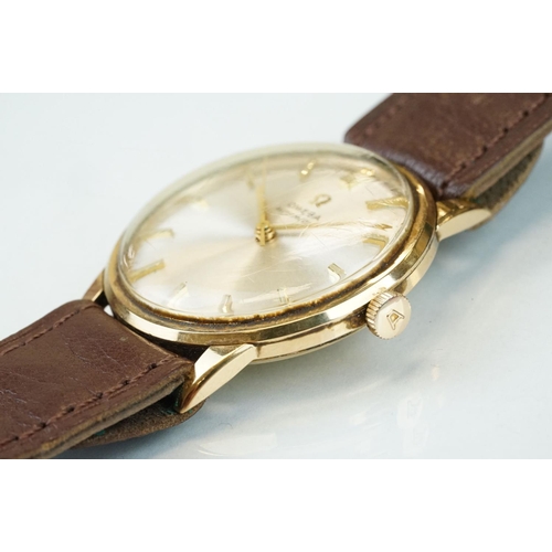 366 - Omega 9ct gold cased 1967 automatic gents wristwatch, with silvered dial, pencil hands and an unbran... 