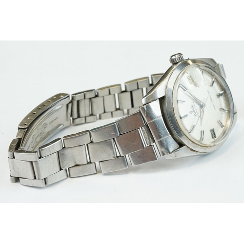 371 - Tudor Oyster Date stainless steel gents wristwatch, with silvered dial, with black date aperture at ... 