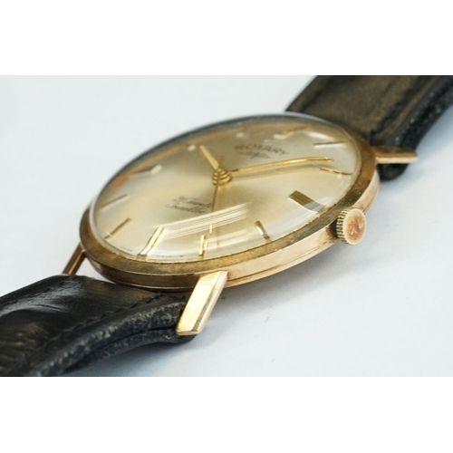 375A - Rotary Incabloc 9ct gold cased gents wristwatch, with silvered dial, gilt baton hour markers, gilt p... 