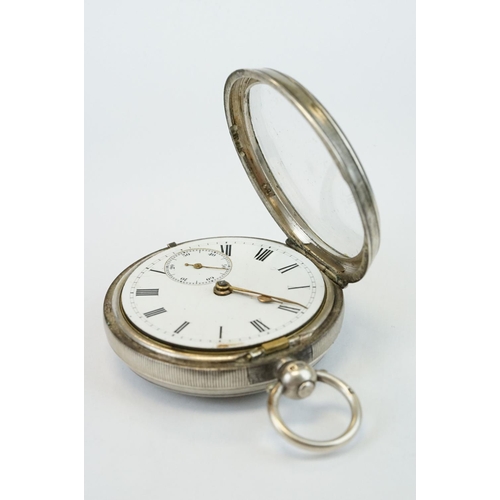 386 - Late Victorian silver open faced key wind pocket watch, Chester 1900, with white enamel dial and sec... 