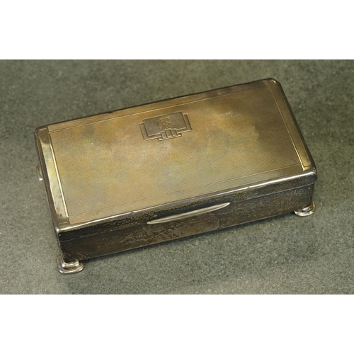 408 - Early George V silver cigarette case, rectangular form, the lid with engraved Royal Engineers crest,... 