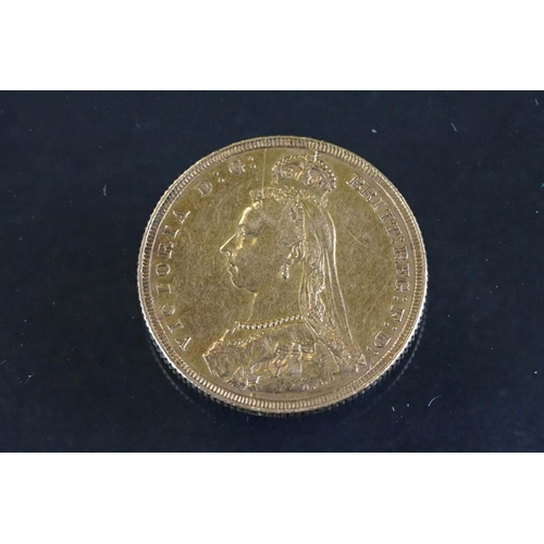 5 - A British Queen Victoria Jubilee Head 1887 full gold sovereign coin.