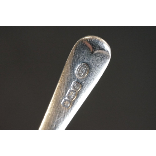 543 - Assorted silver spoons and teaspoons to include seven Victorian silver Old English pattern teaspoons... 