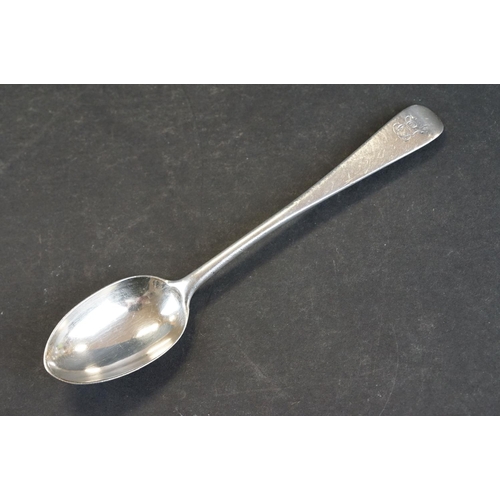 543 - Assorted silver spoons and teaspoons to include seven Victorian silver Old English pattern teaspoons... 