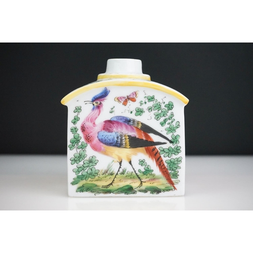 2 - Chelsea ' gold anchor ' type porcelain tea caddy, decorated with exotic birds, approx. 12cm