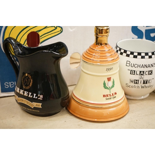 80 - Collection of 29 branded ceramic advertising water jugs to include many whisky examples, to include ... 