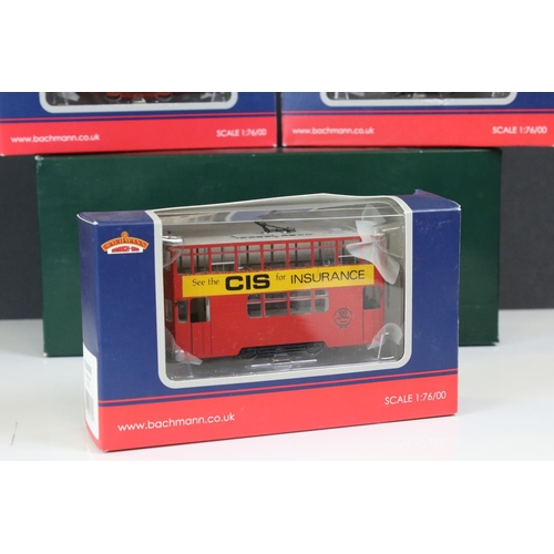 261 - Boxed Bachmann Spectrum 25128 On 30 Closed Street Car Union Traction and 3 x boxed Bachmann OO gauge... 