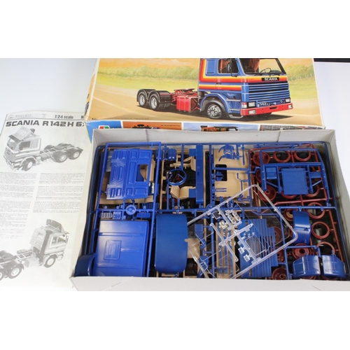 276 - Three boxed plastic model kits to include 2 x 1/24 Italeri (752 Globetrotter & 755 Turbo Truck) and ... 