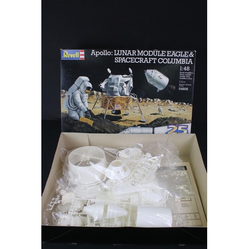 280 - Boxed & unbuilt Revell Apollo : Lunar Module Eagle & Spacecraft Columbia 1:48 plastic model kit no. ... 