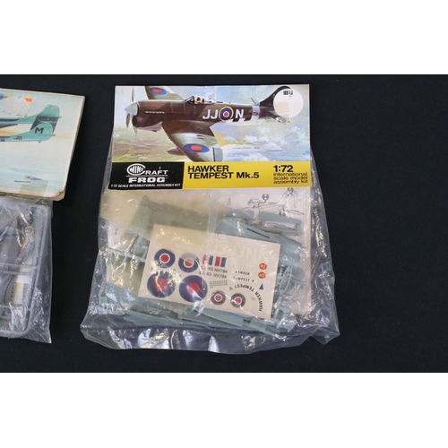 283 - Seven Boxed / bagged & unbuilt Frog plastic model kits to include F201 1:72 Heinkel He.111, F.178 Me... 