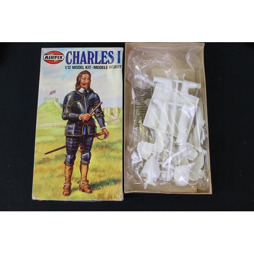 284 - 17 Boxed & unbuilt Airfix plastic model kits to include 12 x Historical figure sets (02511-1 Charles... 