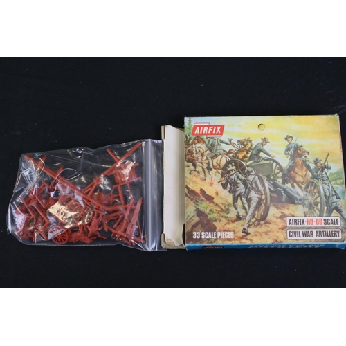 285 - 11 Boxed Airfix plastic model kits and figure sets to include 2 x Union infantry figure sets, 3 x Se... 