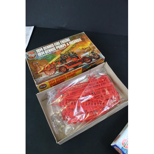 289 - 16 Boxed & unbuilt Airfix plastic models kits to include 4 x motorcycle kits (Honda CB450, 06318-6 A... 