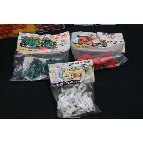 289 - 16 Boxed & unbuilt Airfix plastic models kits to include 4 x motorcycle kits (Honda CB450, 06318-6 A... 