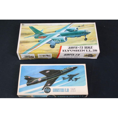 291 - 11 Boxed & unbuilt plastic model kits to include 3 x Series 2 1/72 (02047-5 Magister, 02056-9 Whirlw... 