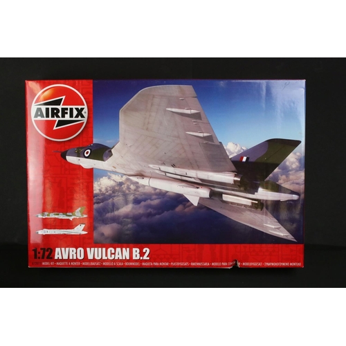 298 - 12 Boxed & unbuilt Airfix 1:72 plastic model plane kits to include A12011 Avro Vulcan (tear to box),... 