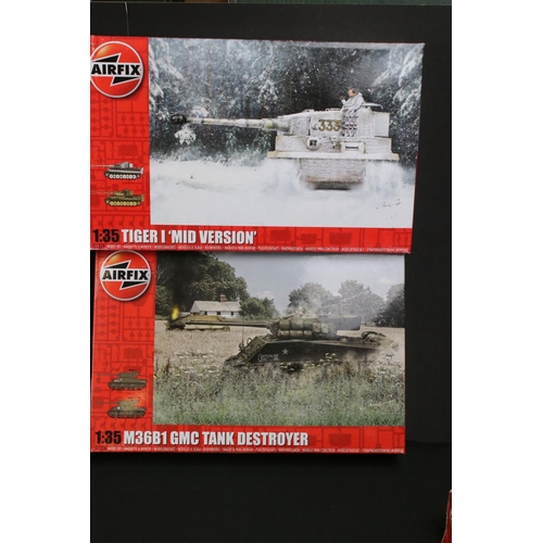 300 - Nine Boxed & unbuilt Airfix 1:35 plastic tank model kits to include A1370 M3 Grant, A1363 Tiger I 'E... 